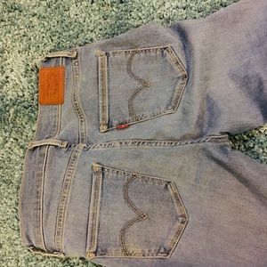 Levi jeans